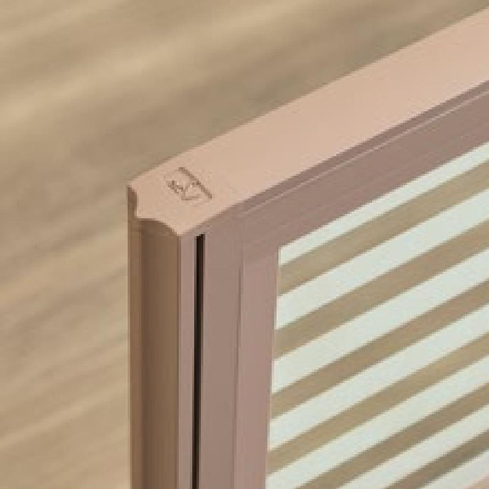 带架子的电脑桌