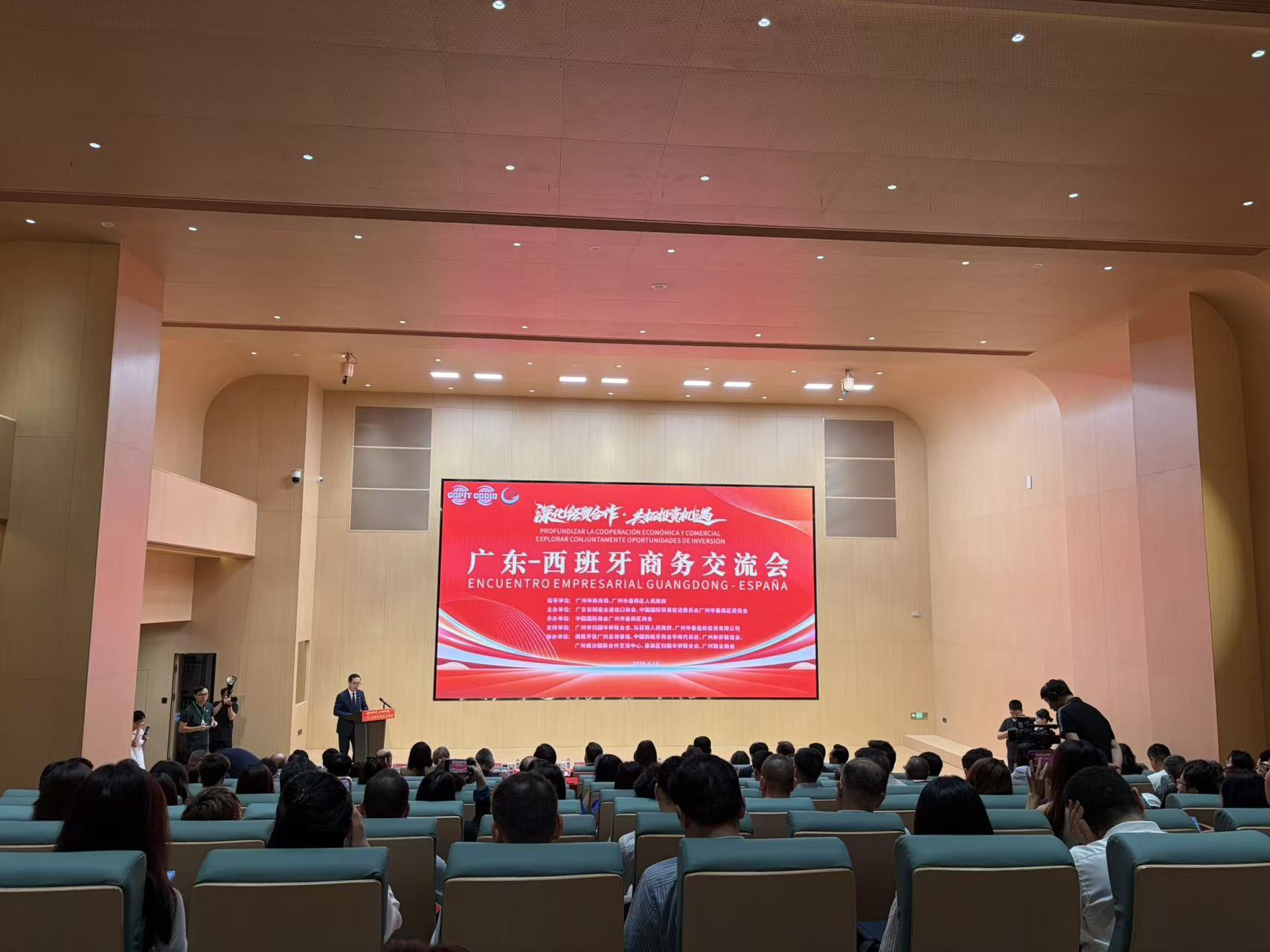 dbbb3316cb805512ec8d408fe5851b43